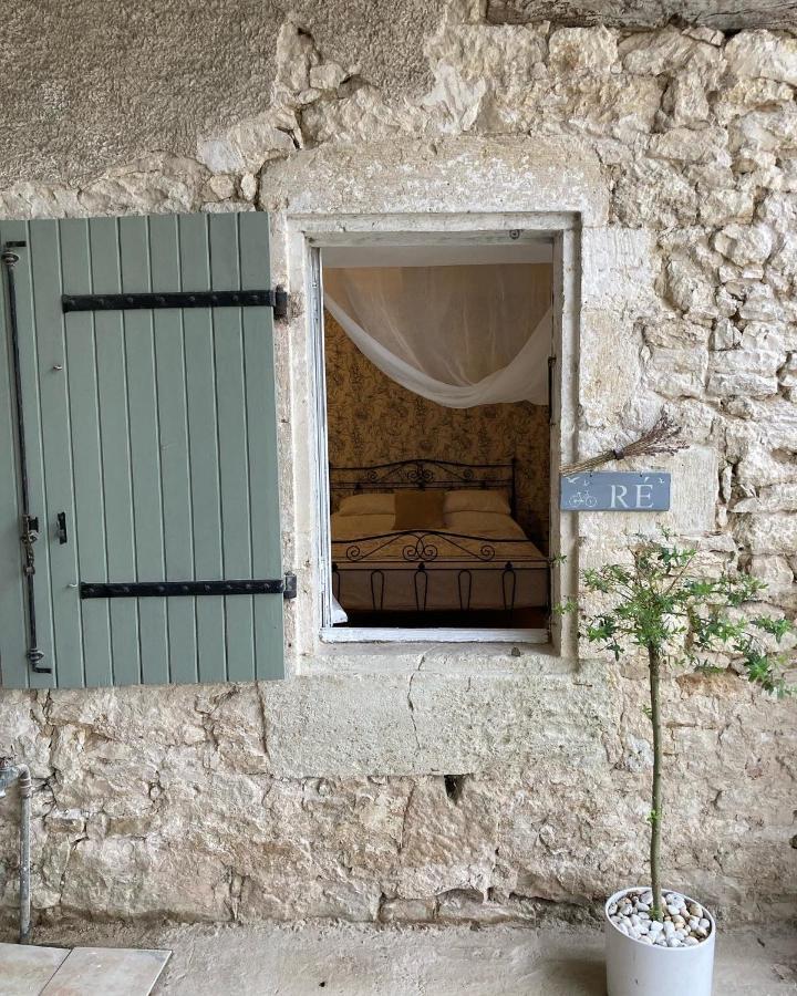 Figtrees Bed and Breakfast Margueron Εξωτερικό φωτογραφία