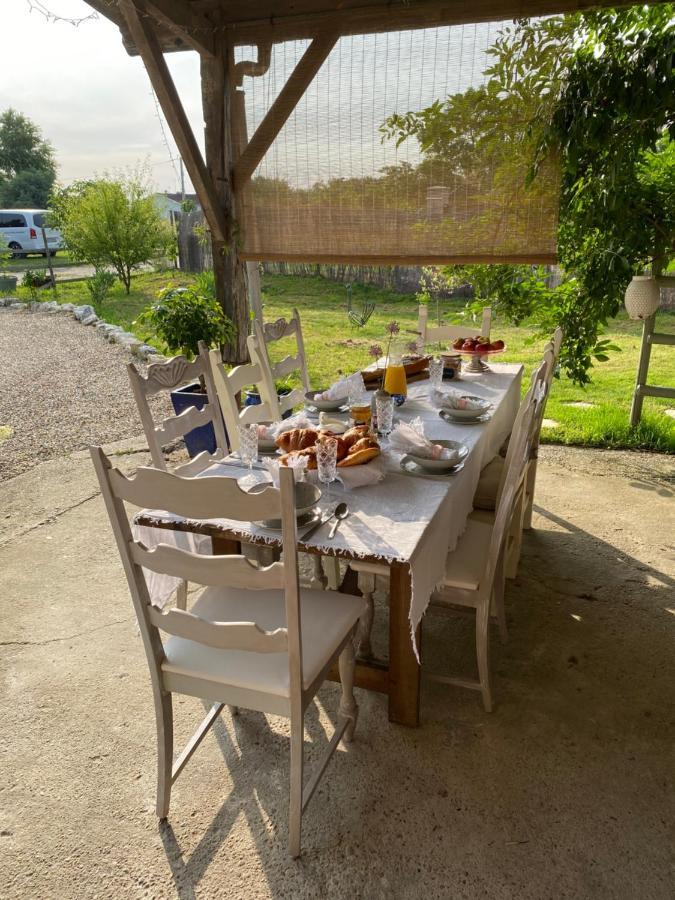 Figtrees Bed and Breakfast Margueron Εξωτερικό φωτογραφία
